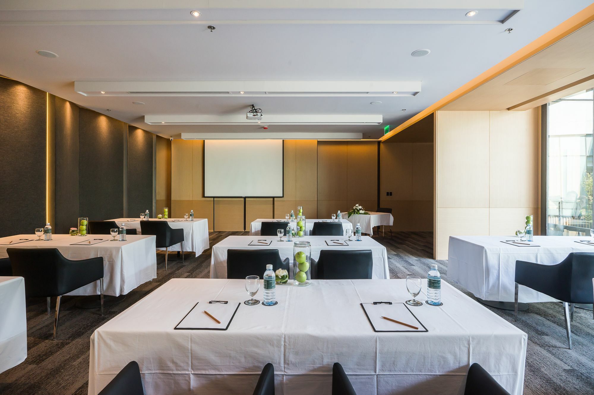 סי ראצ'ה Arize Hotel Sri Racha מראה חיצוני תמונה