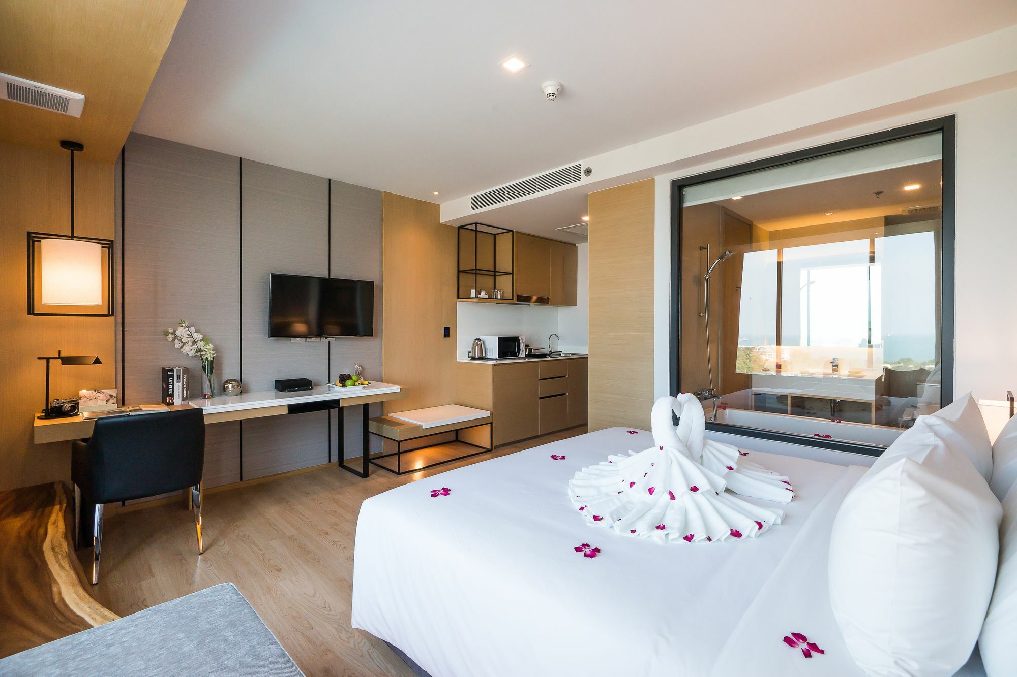 סי ראצ'ה Arize Hotel Sri Racha מראה חיצוני תמונה