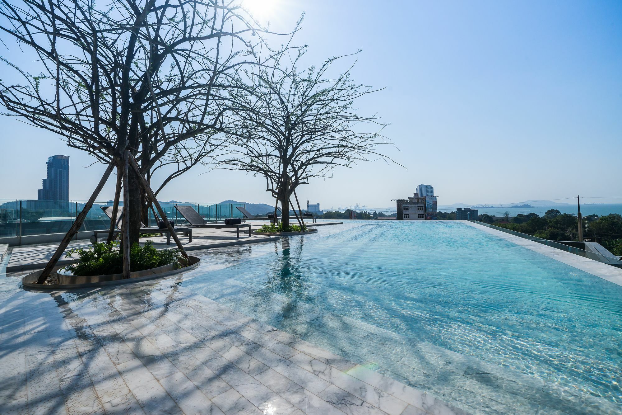 סי ראצ'ה Arize Hotel Sri Racha מראה חיצוני תמונה